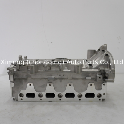 Całkowita głowica cylindra K4M Silnik Głowica cylindra Assy 7701473353 dla Renault Megane