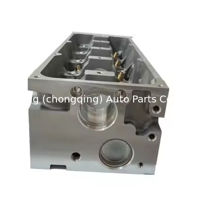 Głowa cylindra 7701468715 7701468858 7701472681 7701475893 dla Renault Megane