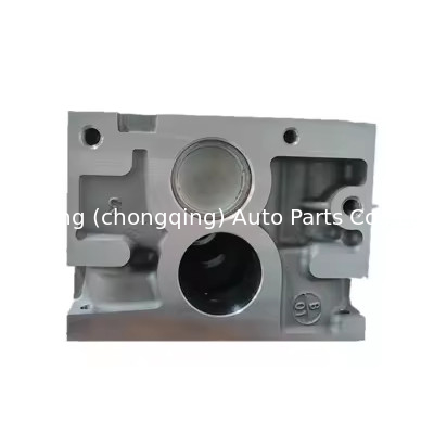 Głowa cylindra 7701468715 7701468858 7701472681 7701475893 dla Renault Megane