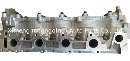 D4EA Głowa cylindra silnika Assy 22100-27000 dla HYUNDAI Santafe 2.0 16V 1995-2000