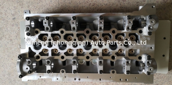G9T G9U Głowa cylindra 4416483 4412023 7701474144 7701477952 1104100QA0 G7701476952 dla O-PEL M-OYANO