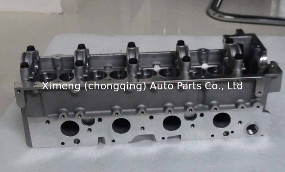 Głowa cylindra AMC908571 908571 AMC908571 6010106120 6010105620 dla BENZ OM601 190 200 Sprinter 208 308 Vito 110 2.0TDD
