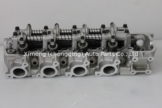 4G54 4G54B Zgromadzenie głowicy cylindra MD311828 MD086520 AMC910175 dla Mitsubishi PAJERO