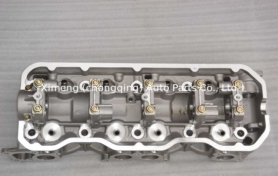 4ZD1 Głowa cylindra 910510 8-97119-761-1 8-97119-760-1 8-94159-192-0 dla ISUZU Trooper II