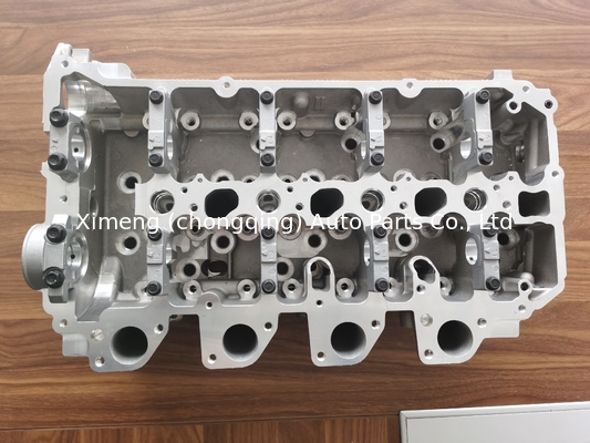 4D56U Głowa cylindra silnika 1005A560 1005B452 1005B453 908519 AMC 908519 Dla Mitsubishi L200 Pajero