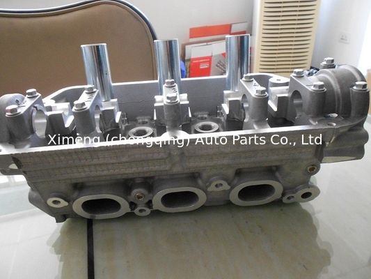 F8D Silnik 11110-K79G00 11110-K3354 ME1D3-00912 Głowa cylindra dla SUZUKI ALTO/MARUTI 2008 12V