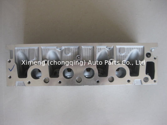 K7M K7J Głowa cylindra 7701472170 7701468715 7701468858 7701472681 7701475893 Dla Renault Megane