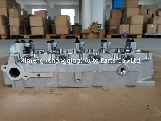 4D56/4D56T Głowa cylindra 908513 MD303750 MD348983 MD313587 22100-42960 MD354559 dla dla MITSUBISHI