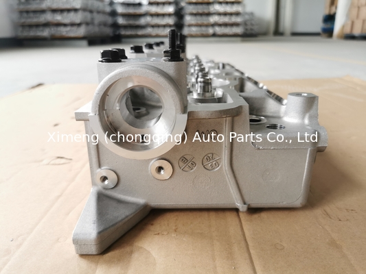 4D56/4D56T Głowa cylindra 908513 MD303750 MD348983 MD313587 22100-42960 MD354559 dla dla MITSUBISHI