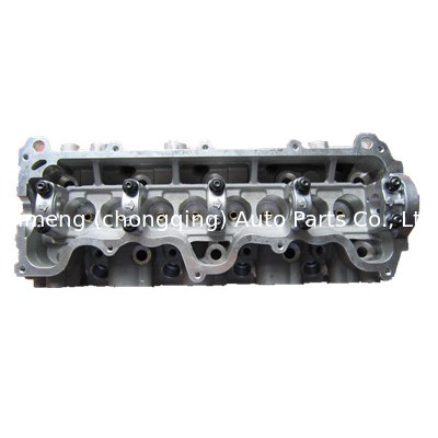 X17D 4EE1 Głowa cylindra 5607008 6607038 5607060 908027 607044 5607008 6607038 Dla Opel ISUZU