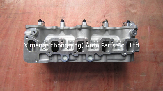X17D 4EE1 Głowa cylindra 5607008 6607038 5607060 908027 607044 5607008 6607038 Dla Opel ISUZU