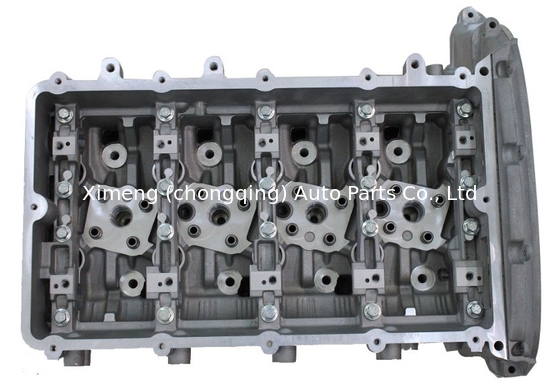 ZSD-424 Głowa cylindra 1333272 1701911 14433148 1099947 YC1Q-6049-BD 7C166049BB 908766 Dla Forda Forda L4 tranzytu 2.4