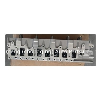 4M40 Głowa cylindra silnika ME202621 AMC908515 dla MITSUBISHI Montero GLX GLS Pajero