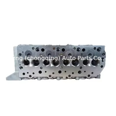 4D56 Kompletny zestaw głowicy cylindra AMC908513 22100-42200 22100-42421 dla Mitsubishi HYUNDAI H100/H1 D4BA D4BH