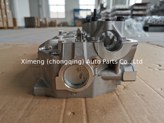 4D56 Kompletny zestaw głowicy cylindra AMC908513 22100-42200 22100-42421 dla Mitsubishi HYUNDAI H100/H1 D4BA D4BH