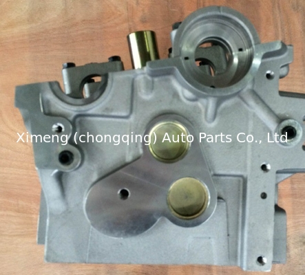 G4GC Głowa cylindra silnika 22100-23740 OK013-10-100 13071129 dla Hyundai Elantra 1.6L DOHC 16V