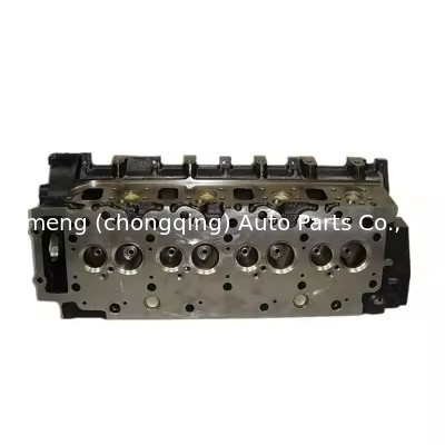 Silnik 4HE1 Głowa cylindra 8973583660 8-97358-366-2 8-97358-366-0 dla ISUZU 2 TYPY/z otworami EGR