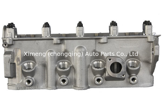 Głowa cylindra 908758 06B 103 351E 06B 103 351K 06B103351F AMC908010 dla VW Audi Passat Variant 1.6D / TD