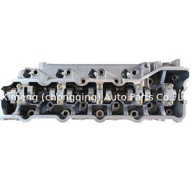 4M40T Kompletny zestaw głowicy cylindra 4M40 908614 AMC 908614 ME202620 908615 ME193804 dla Mitshubishi