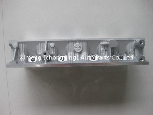 Silnik C1J C2J R9 Głowa cylindra 7700715244 7702164346 77075244 dla Renault R9 R11 R21 1,4L