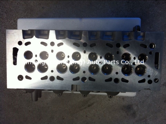Głowa cylindra C4 AMC908005 02.00.EF 0200.EF 0200EF 1869775 DW10BTED4 dla Peugeota C4 2.2HDI